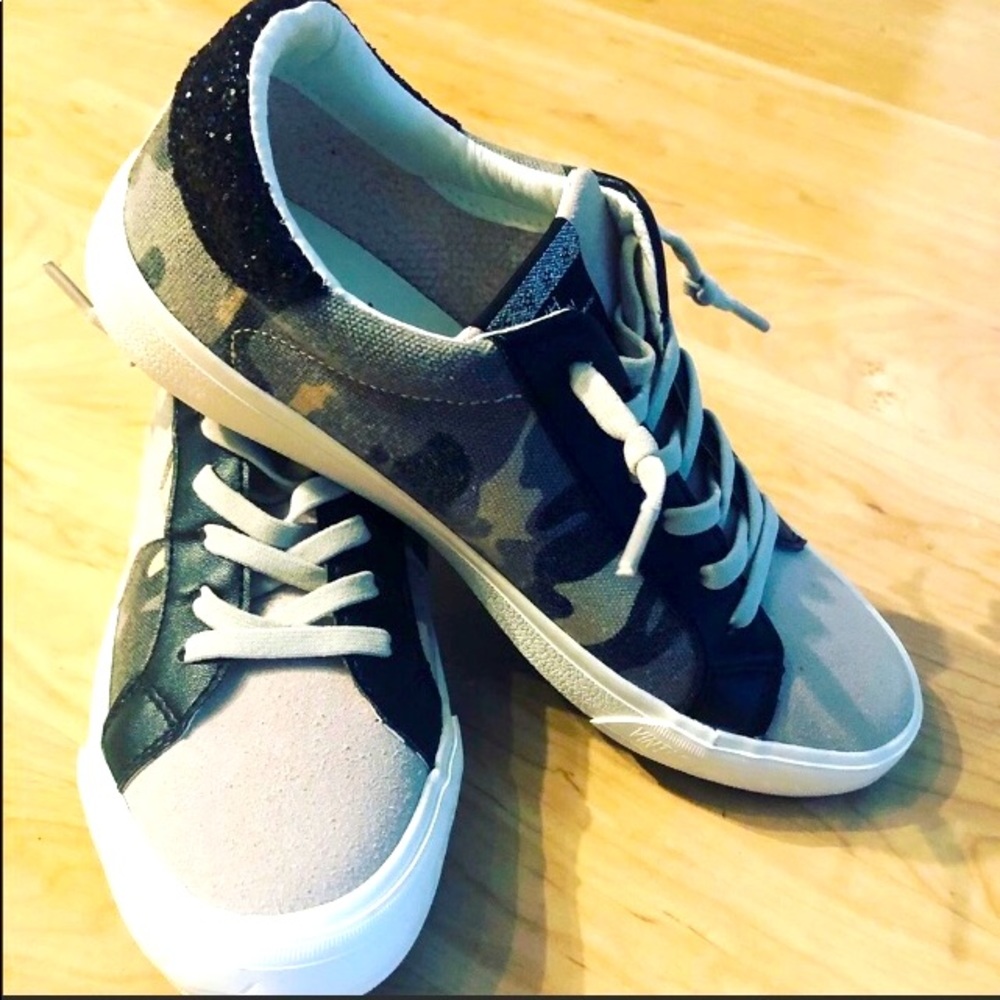 Vintage Havana sneakers